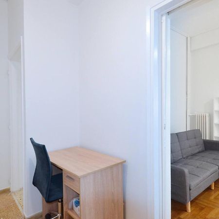 A Cozy Minimal Apartment At Koukaki, Dimitrako... Atény Exteriér fotografie